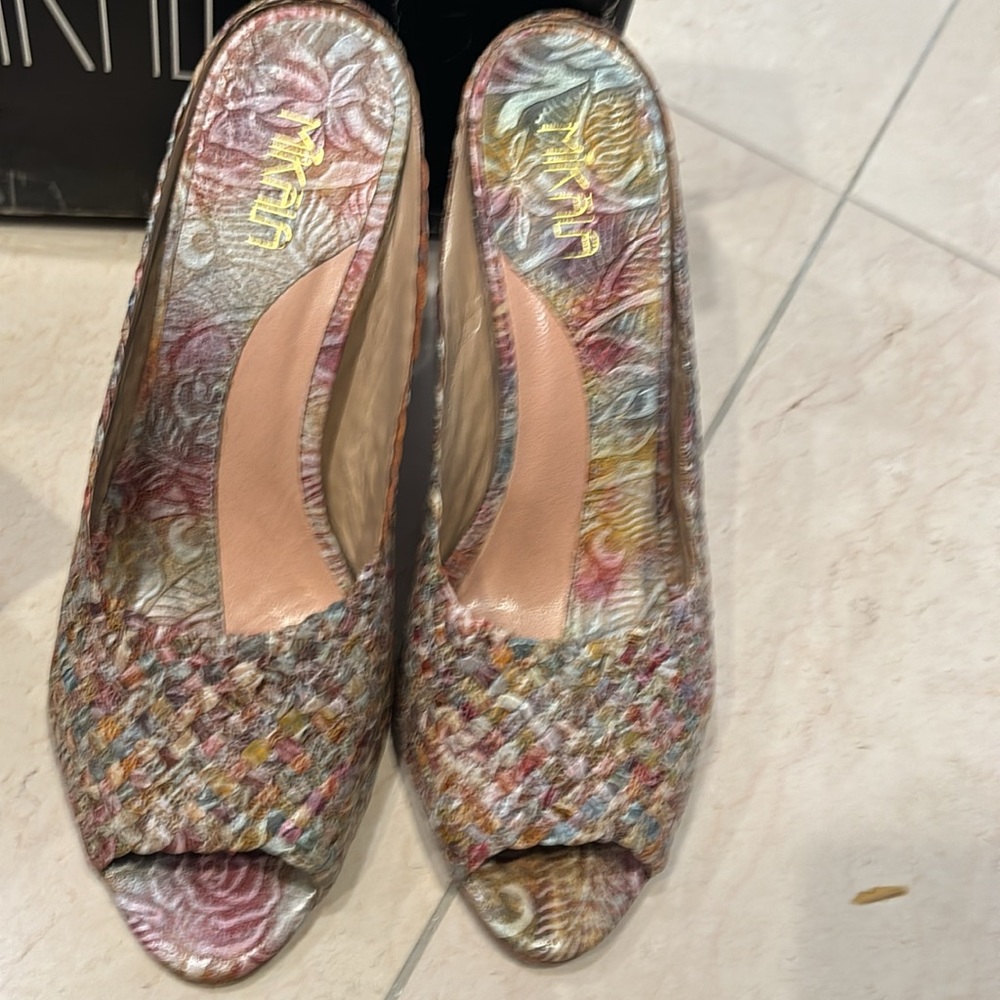 Mikala Bare Toe Heals 4” Multi Color With Wood He… - image 3